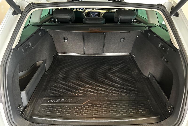 Volkswagen Passat bild 24