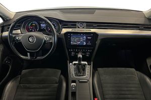 Volkswagen Passat bild 16
