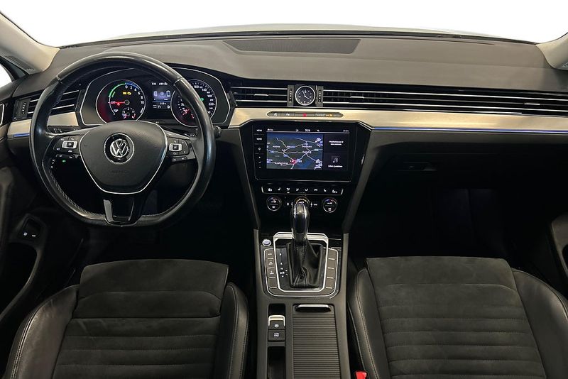 Volkswagen Passat bild 16