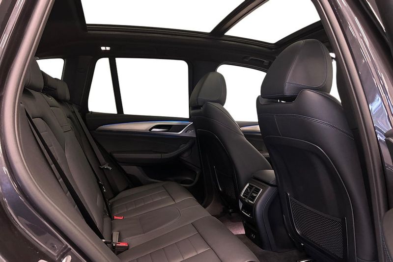 BMW iX3 bild 22