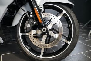 Harley-Davidson Street Glide Ultra bild 12