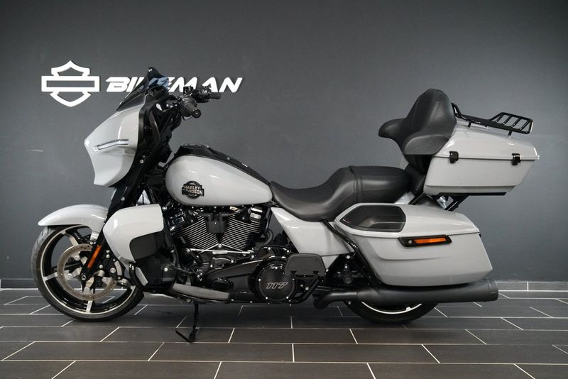 Harley-Davidson Street Glide Ultra bild 8