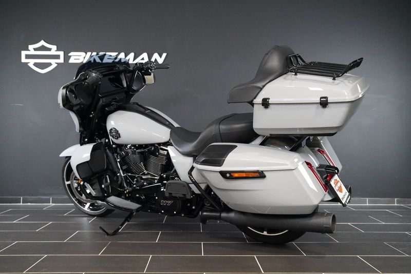 Harley-Davidson Street Glide Ultra bild 7