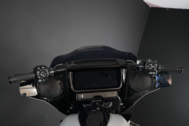 Harley-Davidson Street Glide Ultra bild 20