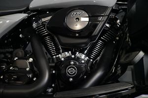Harley-Davidson Street Glide Ultra bild 13