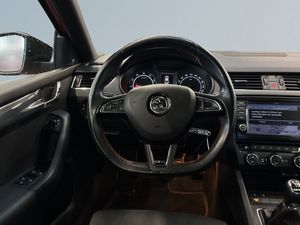 Skoda Octavia bild 9