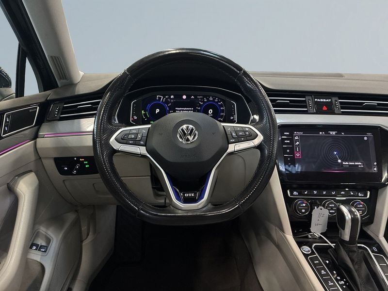 Volkswagen Passat bild 9