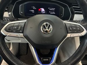 Volkswagen Passat bild 25