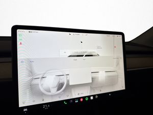 Tesla Model Y bild 23
