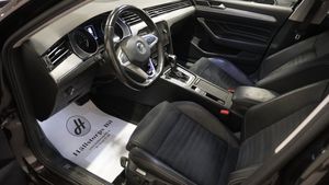 Volkswagen Passat bild 10