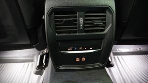 BMW 330 bild 17