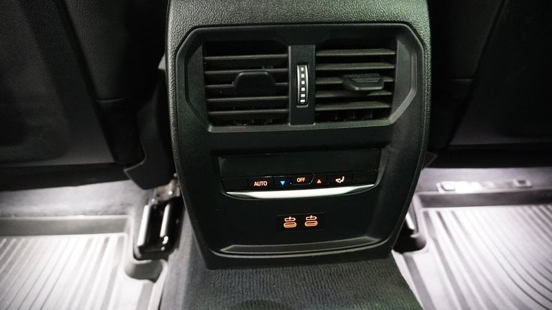 BMW 330 bild 17