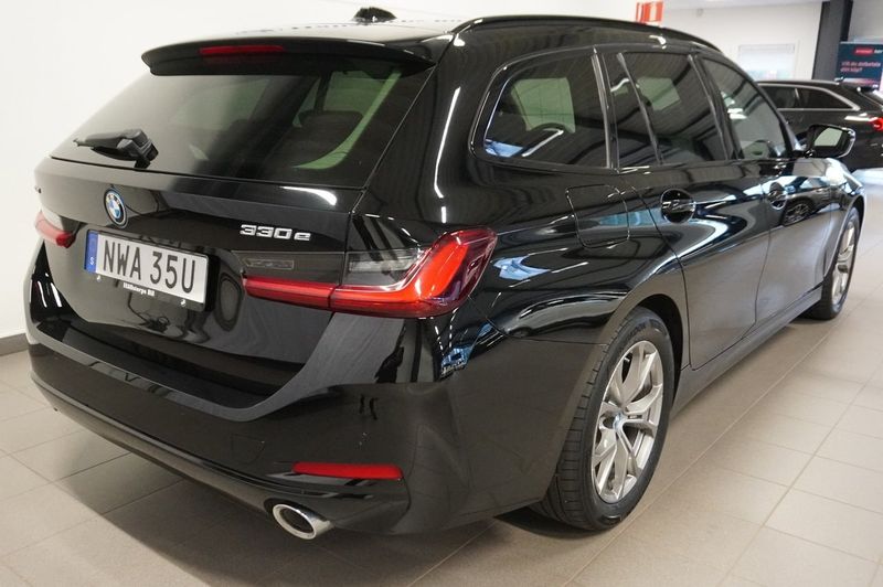 BMW 330 bild 4