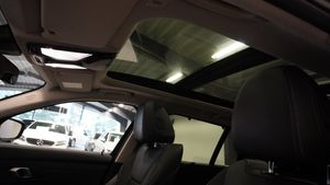 BMW 330 bild 10