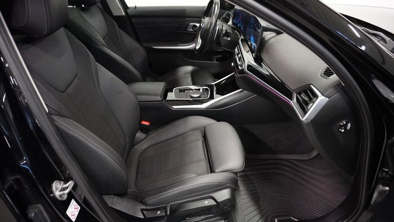 BMW 330 bild 14