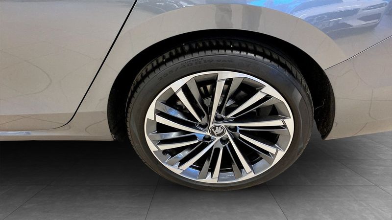 Skoda Superb bild 6