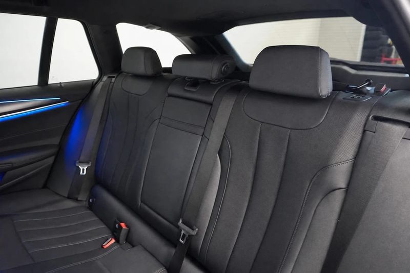 BMW 520 bild 18