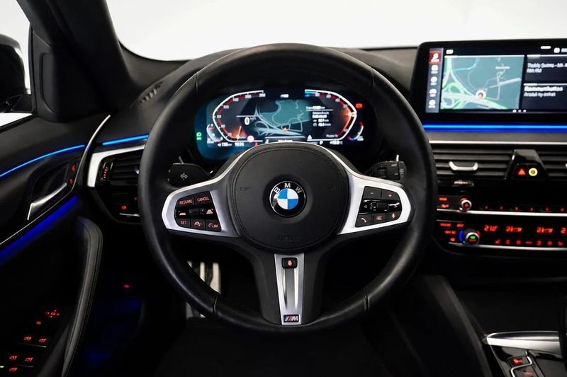 BMW 520 bild 11