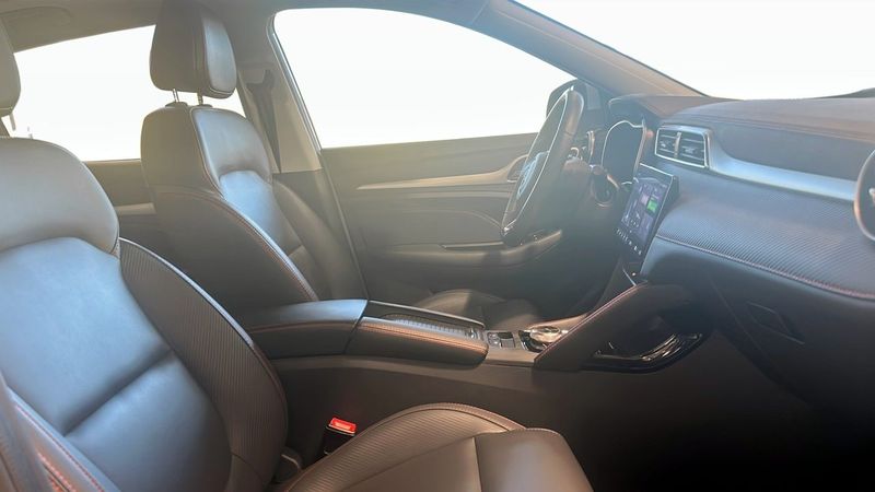 MG ZS EV bild 3