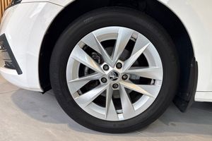 Skoda Octavia bild 13