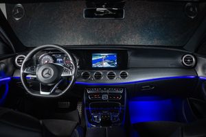 Mercedes E220 bild 23