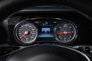Mercedes E220 bild 20