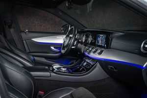 Mercedes E220 bild 25
