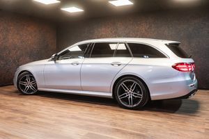 Mercedes E220 bild 8