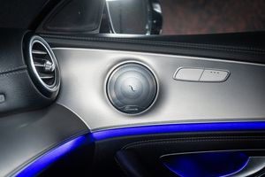 Mercedes E220 bild 18