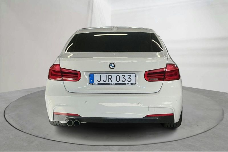 BMW 330 bild 5