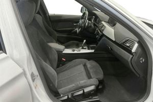 BMW 330 bild 7