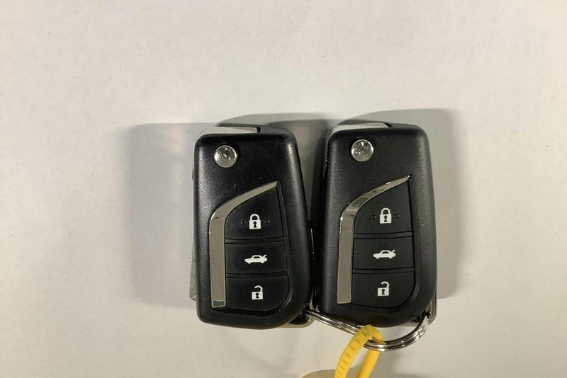 Toyota Auris bild 15