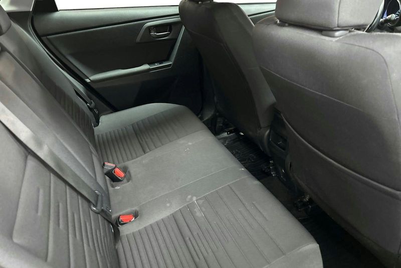 Toyota Auris bild 8