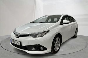 Toyota Auris bild 1