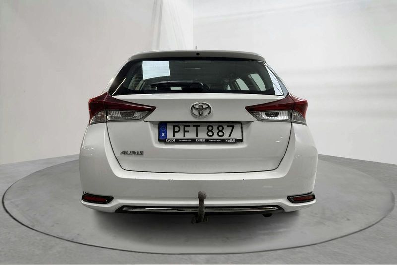 Toyota Auris bild 5