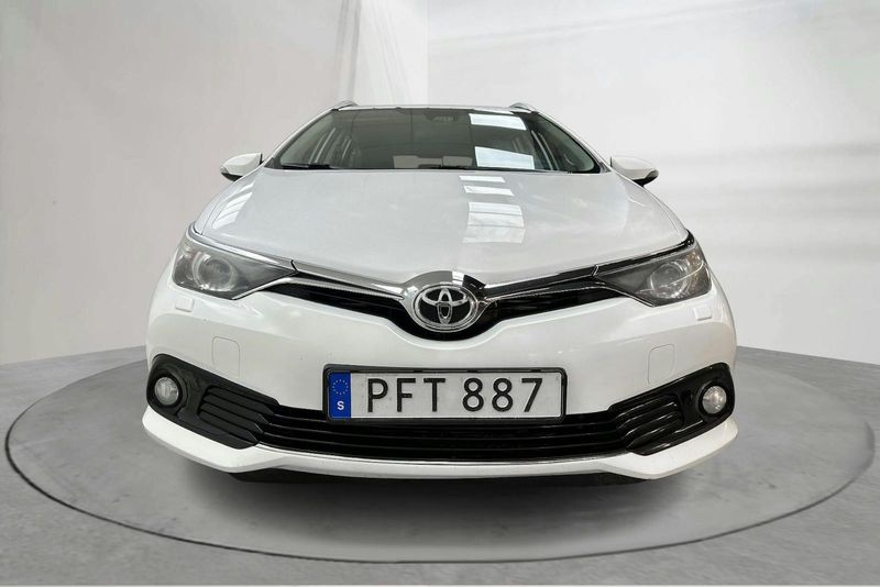 Toyota Auris bild 4