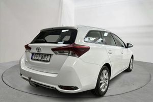 Toyota Auris bild 3