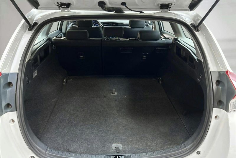 Toyota Auris bild 9
