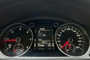 Volkswagen Passat bild 10