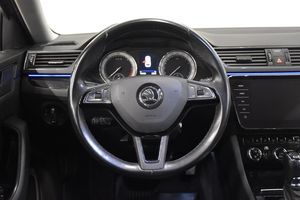 Skoda Superb bild 2