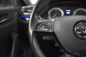 Skoda Superb bild 10