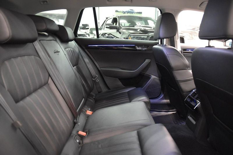 Skoda Superb bild 15