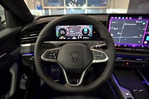 Volkswagen Passat bild 13