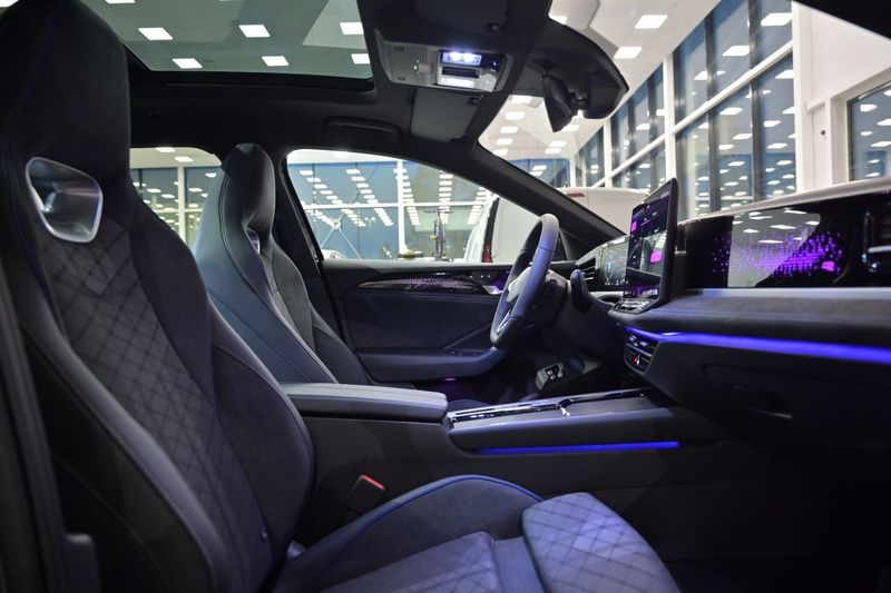 Volkswagen Passat bild 26