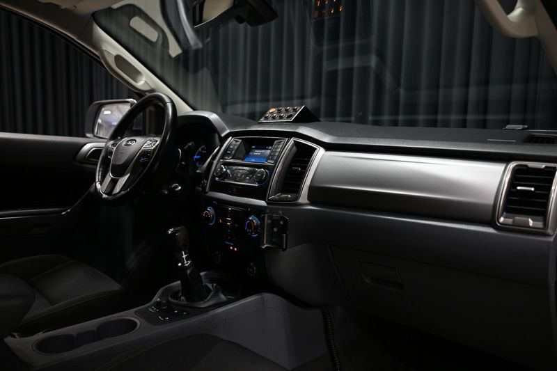 Ford Ranger bild 33