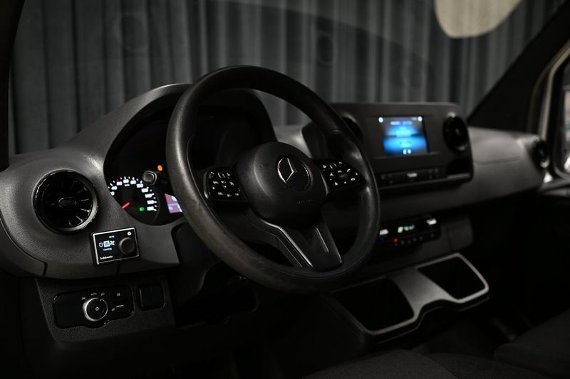 Mercedes Sprinter bild 15