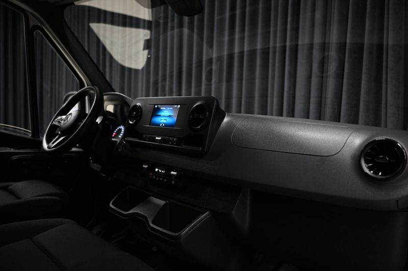 Mercedes Sprinter bild 21