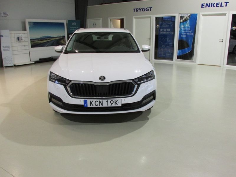 Skoda Octavia bild 2