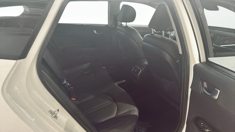 Kia Optima bild 5