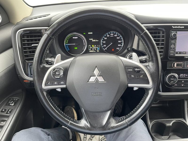 Mitsubishi Outlander bild 20